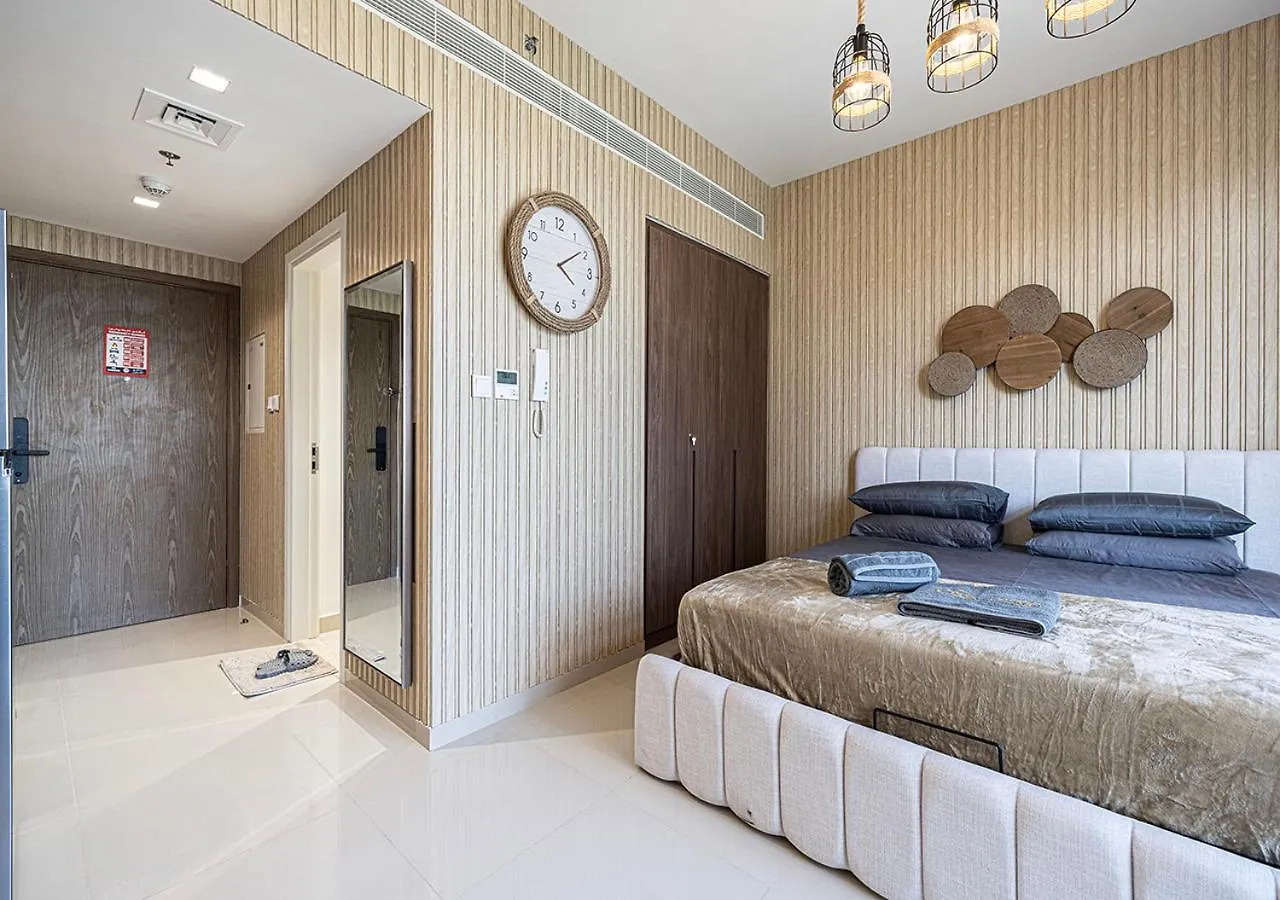 Apartment Platinum Studio By Blue Cloud Holidays Dubai
