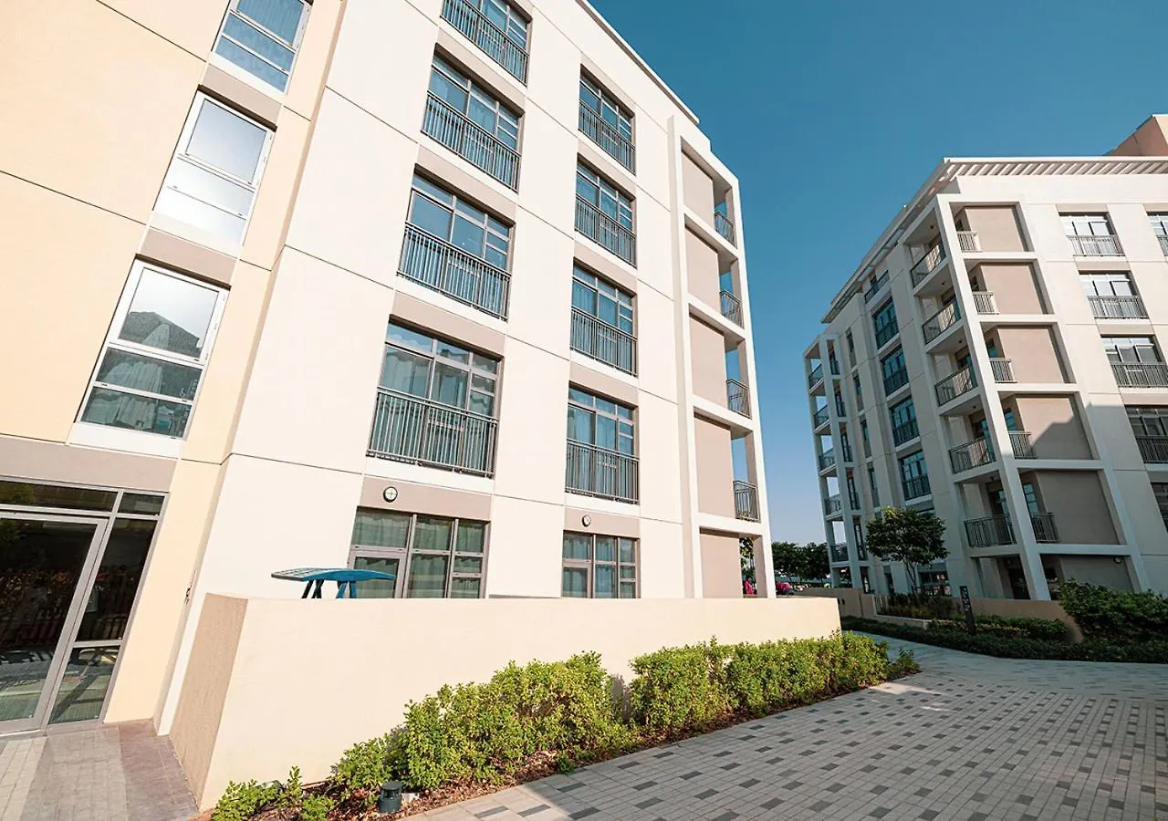 Platinum Studio By Blue Cloud Holidays Dubai United Arab Emirates